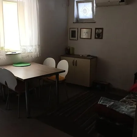 Apartment Apartma Askerceva *